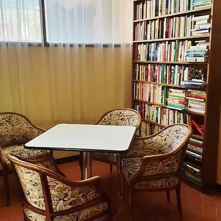 Hostel Ospitalia Del Mare *