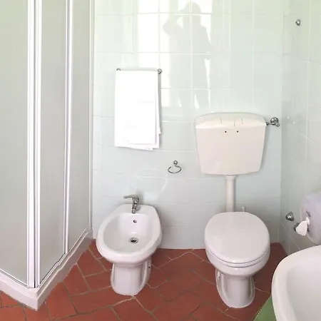 Hostel Ospitalia Del Mare